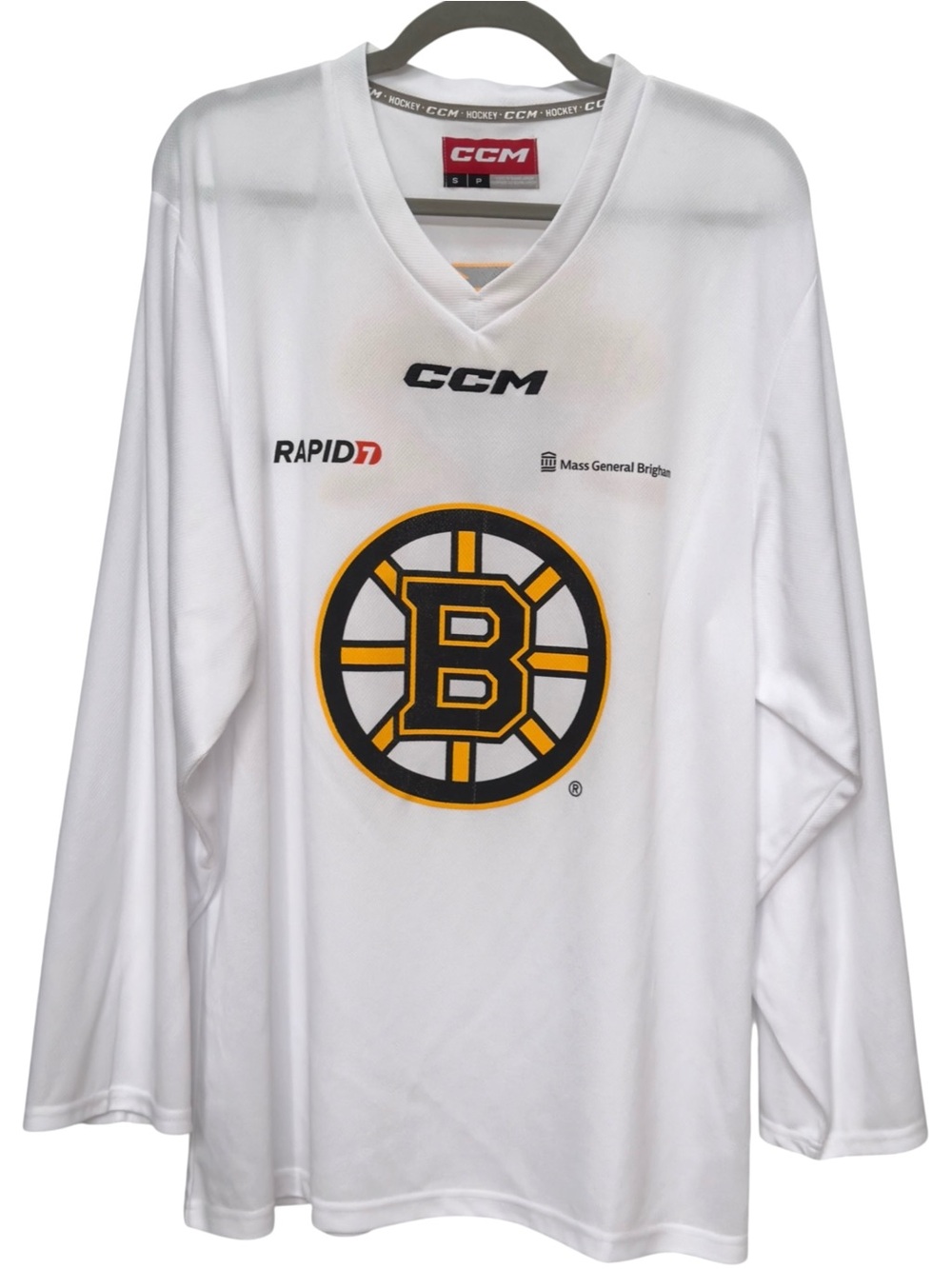 CCM Boston Bruins Pro Ambitions Hockey Long Sleeve V-Neck Jersey Shirt. Small.